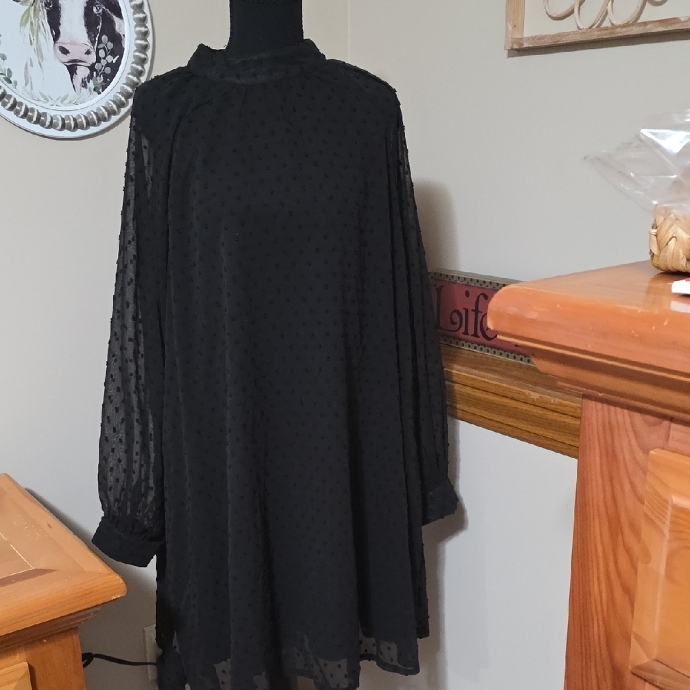 Elegant Black Midi Dress